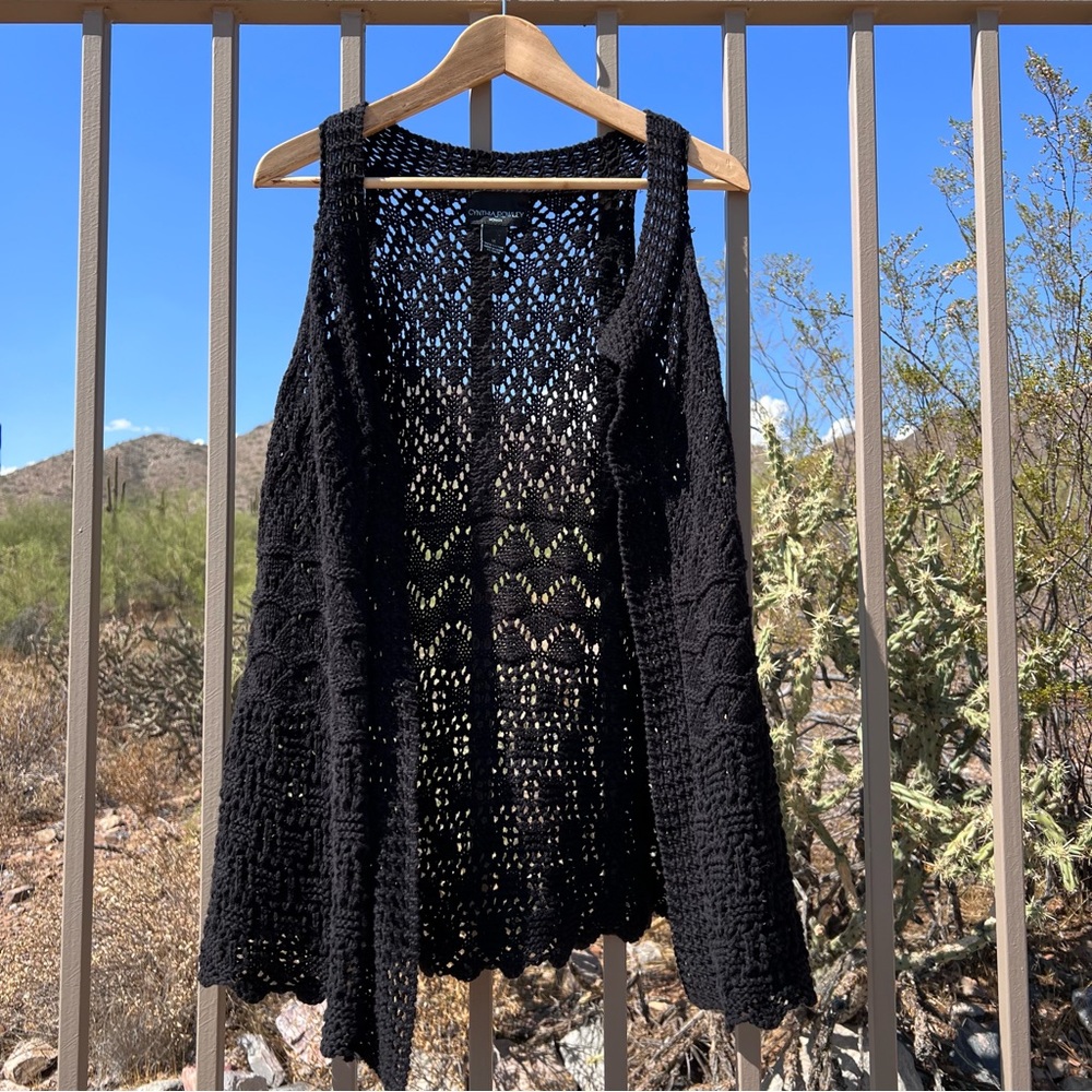 ⬇️💲Cynthia Rowley Women’s Vest Size 1X Color Black 💯% Cotton Looks Knitted